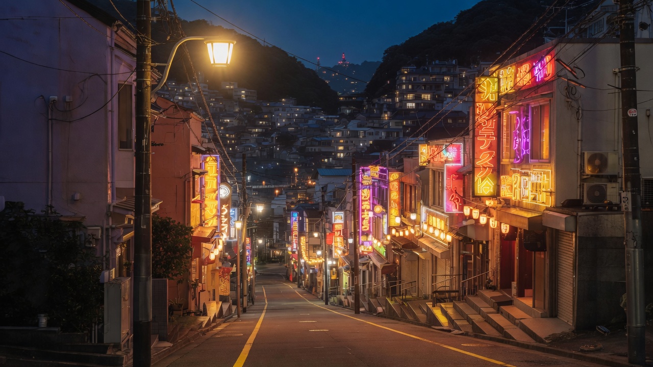 Fukuhara, Kobe at night